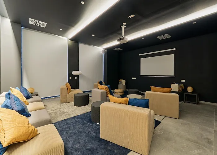 Maser Urban Sky Apartment